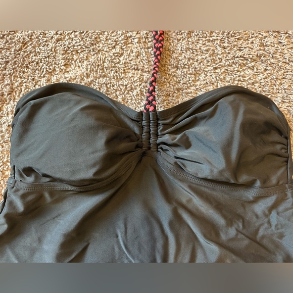 Black Halter Swimdress One Piece Ruched Adjustable Bathing Suit Size Medium - Picture 4 of 4